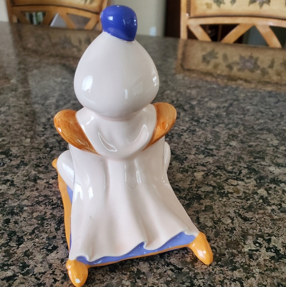 DISNEY Aladdin on Magic Carpet Figurine!! - Picture 5 of 9